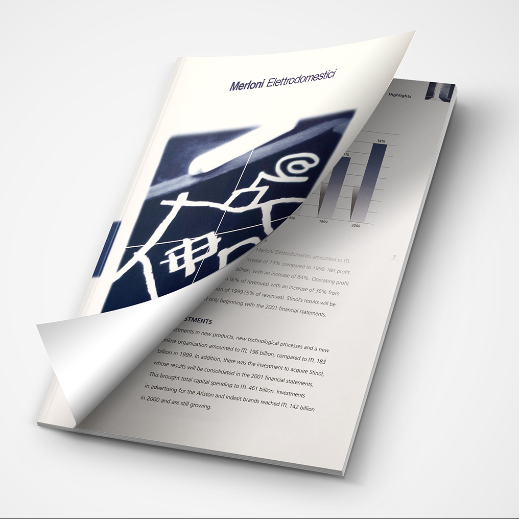 866247-a4-magazine-mockup-cover-opening